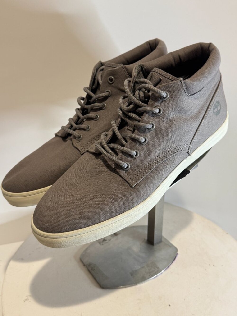 Timberland Men's Gray Chukka Boots a1ycs a34118 New size 11 Brand New
